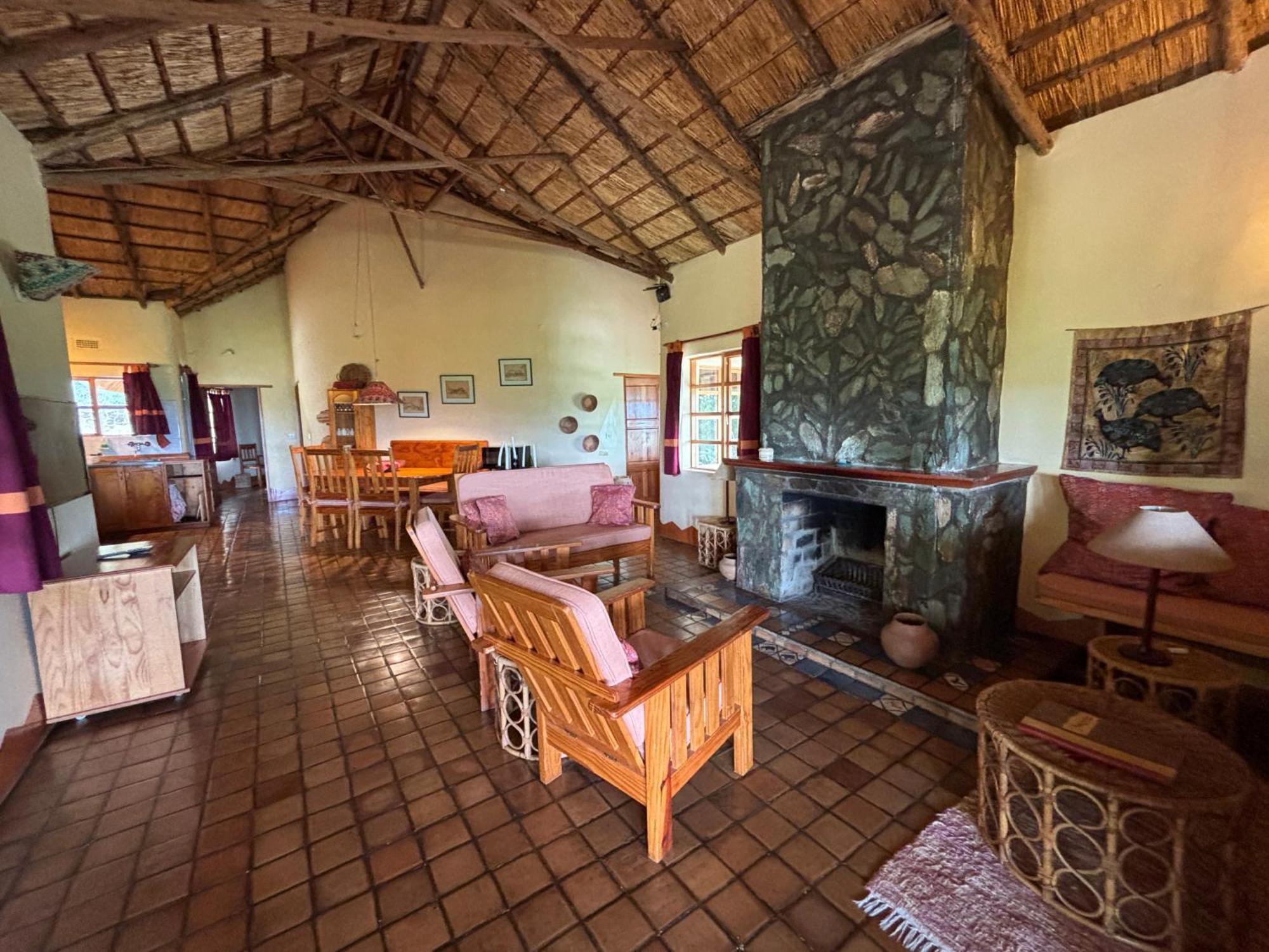 Musangano Lodge Odzi Экстерьер фото